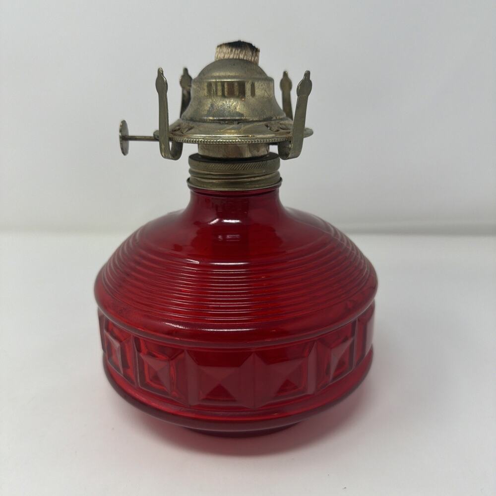 VINTAGE RUBY RED FLASHED GLASS Beehive & Diamond Oil Lamp & Burner